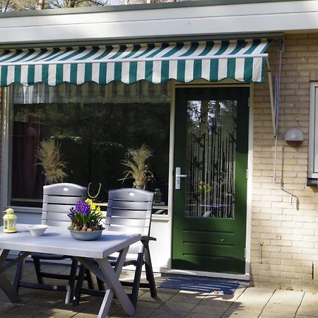Geschakelde Bungalow Op De Veluwe "De Eekhoorn" Otterlo Ngoại thất bức ảnh