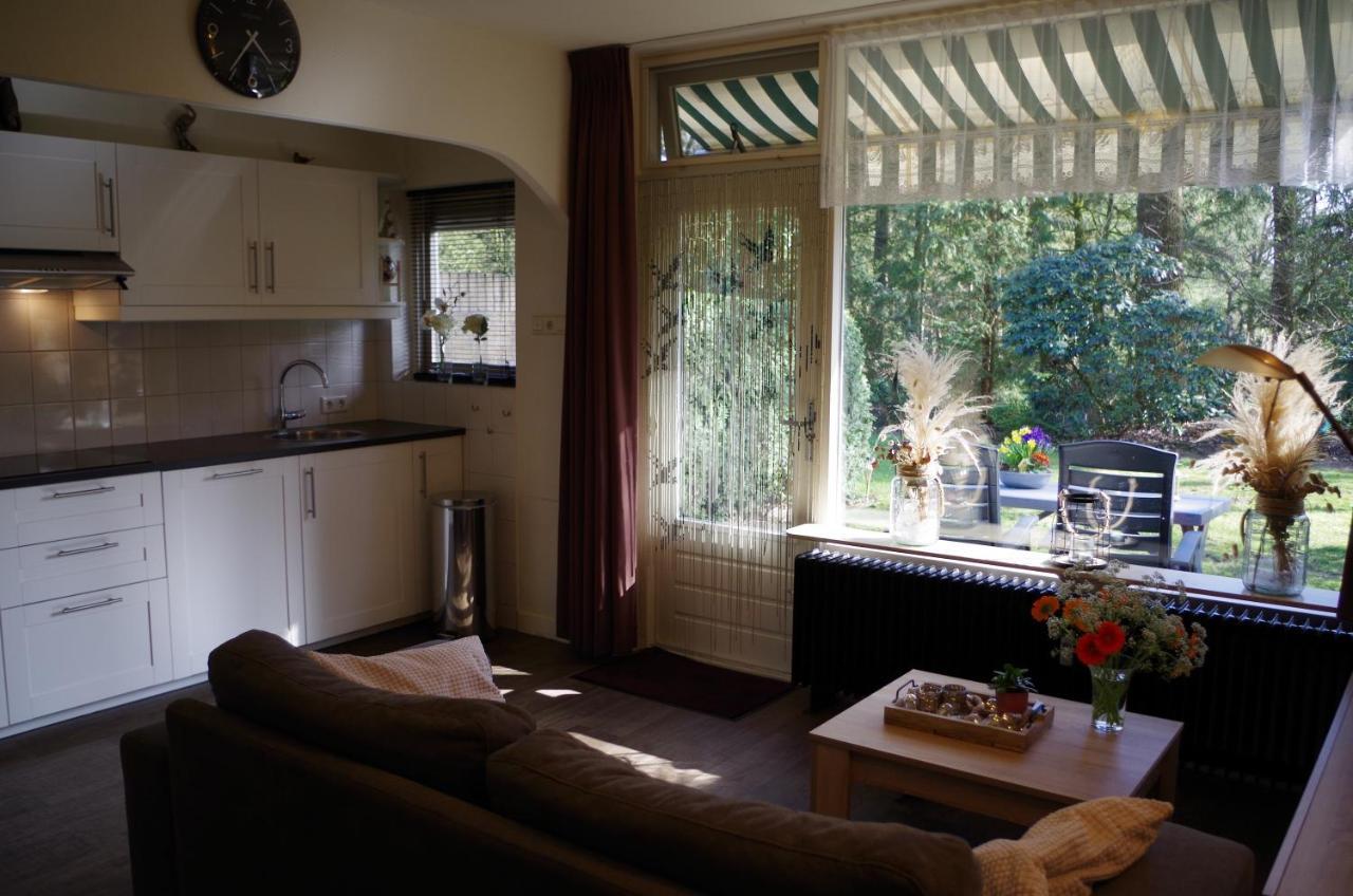 Geschakelde Bungalow Op De Veluwe "De Eekhoorn" Otterlo Ngoại thất bức ảnh